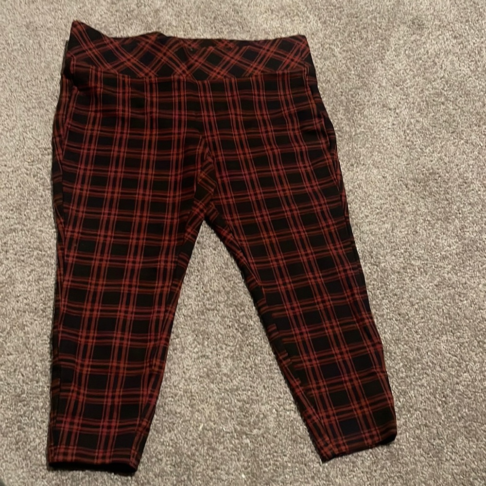 Plaid Ankle pants